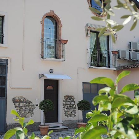 Casa Vacanze Dalmolin Hotel Valeggio sul Mincio Buitenkant foto
